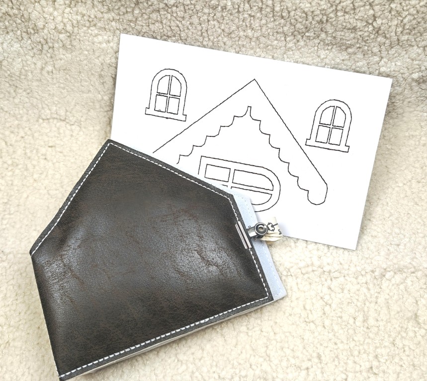 Structure Album maisonnette