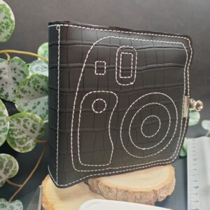 Structure d'album polaroid noir croco