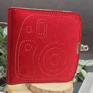 Structure d'album polaroid rouge velours