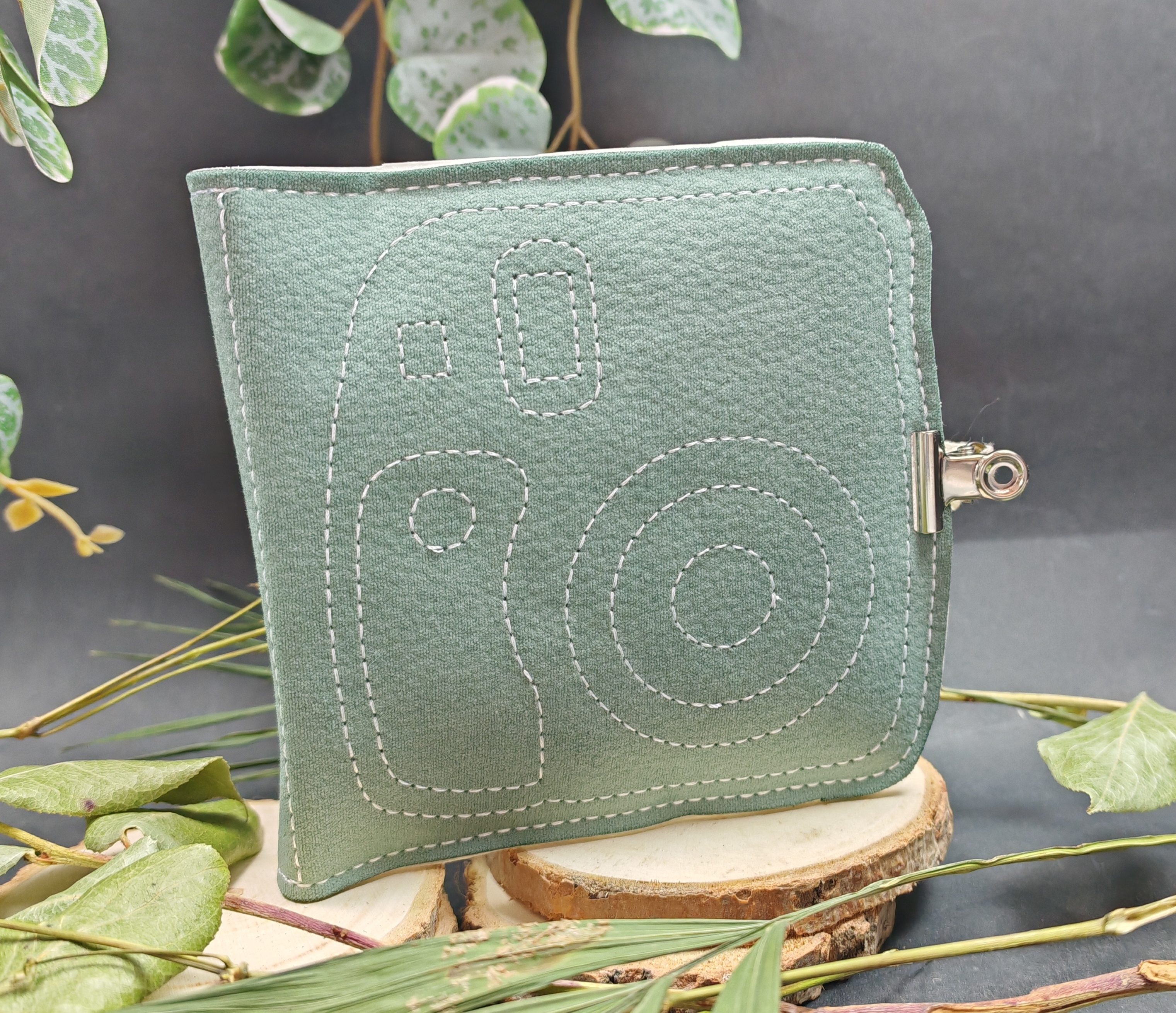 Structure d'album polaroid vert suédine